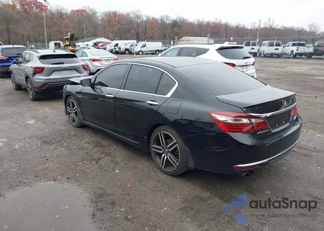 2017 Honda Accord Sport Se z USA, uszkodzony, nr VIN 1HGCR2F14HA021648